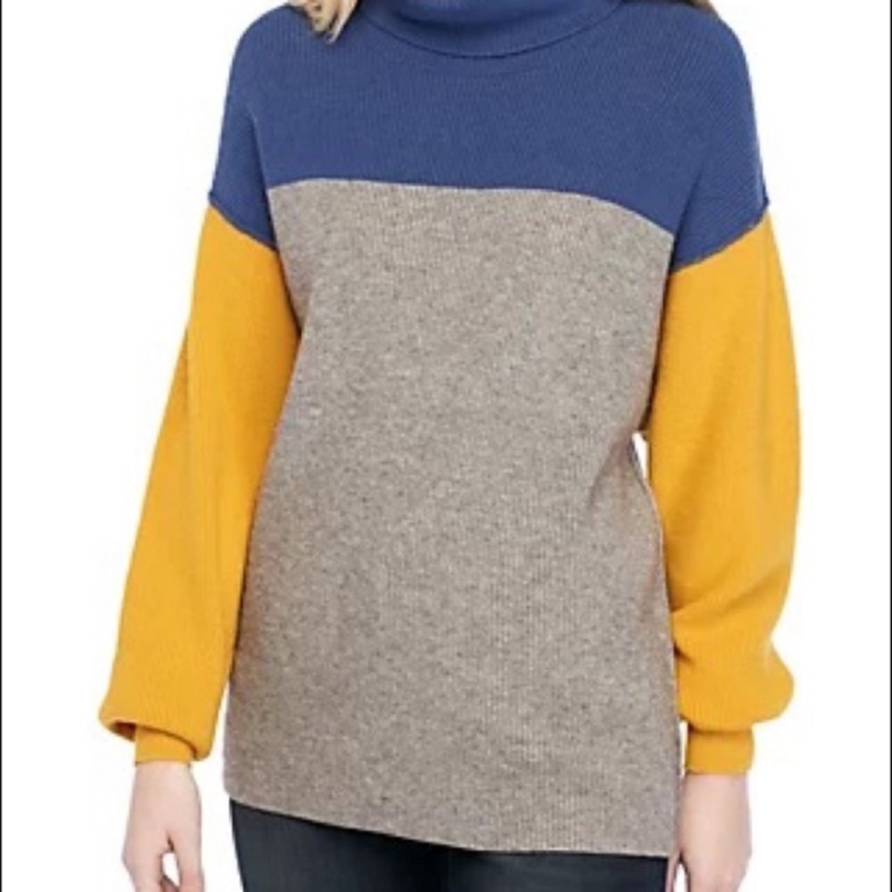 Free People Softly Structured Color Block Sweater… - image 2
